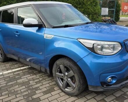 Синий Киа Soul, объемом двигателя 0 л и пробегом 120 тыс. км за 6500 $, фото 9 на Automoto.ua