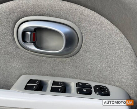 Синій Кіа Soul, об'ємом двигуна 27 л та пробігом 185 тис. км за 9500 $, фото 7 на Automoto.ua