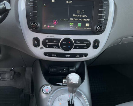 Синий Киа Soul, объемом двигателя 0 л и пробегом 130 тыс. км за 6700 $, фото 5 на Automoto.ua