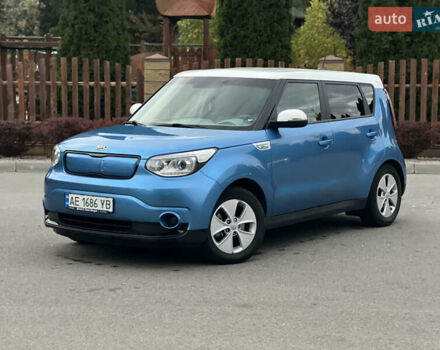 Киа Soul 2015 в Днепре (Днепропетровске) на Automoto.ua Синий Киа Soul, объемом двигателя 0 л и пробегом 115 тыс. км за 6500 $, фото 1 на Automoto.ua