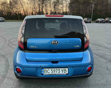 Синий Киа Soul, объемом двигателя 0 л и пробегом 130 тыс. км за 6700 $, фото 1 на Automoto.ua