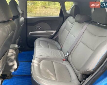 Синий Киа Soul, объемом двигателя 0 л и пробегом 97 тыс. км за 7200 $, фото 4 на Automoto.ua