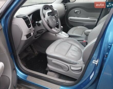 Синій Кіа Soul, об'ємом двигуна 0 л та пробігом 151 тис. км за 5800 $, фото 10 на Automoto.ua