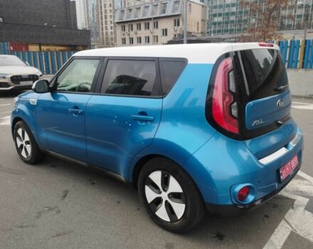 Синій Кіа Soul, об'ємом двигуна 0 л та пробігом 151 тис. км за 5800 $, фото 4 на Automoto.ua