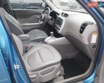 Синій Кіа Soul, об'ємом двигуна 0 л та пробігом 151 тис. км за 5800 $, фото 14 на Automoto.ua
