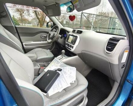 Синий Киа Soul, объемом двигателя 0 л и пробегом 131 тыс. км за 10200 $, фото 66 на Automoto.ua