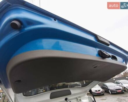 Синий Киа Soul, объемом двигателя 0 л и пробегом 131 тыс. км за 10200 $, фото 57 на Automoto.ua