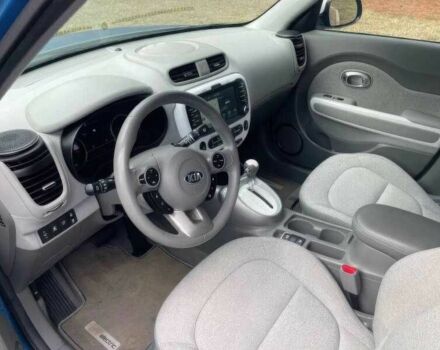 Синий Киа Soul, объемом двигателя 0 л и пробегом 89 тыс. км за 7000 $, фото 7 на Automoto.ua