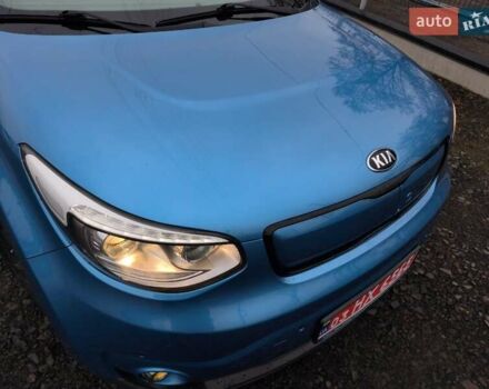 Синий Киа Soul, объемом двигателя 0 л и пробегом 131 тыс. км за 10200 $, фото 27 на Automoto.ua