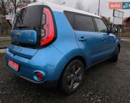 Синий Киа Soul, объемом двигателя 0 л и пробегом 131 тыс. км за 10200 $, фото 19 на Automoto.ua