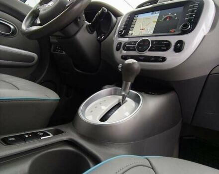 Синий Киа Soul, объемом двигателя 0 л и пробегом 131 тыс. км за 10200 $, фото 69 на Automoto.ua