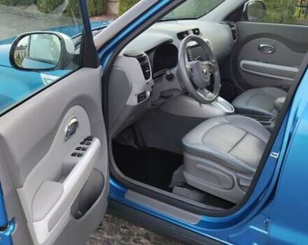 Синій Кіа Soul, об'ємом двигуна 0 л та пробігом 115 тис. км за 11200 $, фото 2 на Automoto.ua