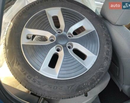 Синій Кіа Soul, об'ємом двигуна 0 л та пробігом 158 тис. км за 9500 $, фото 11 на Automoto.ua