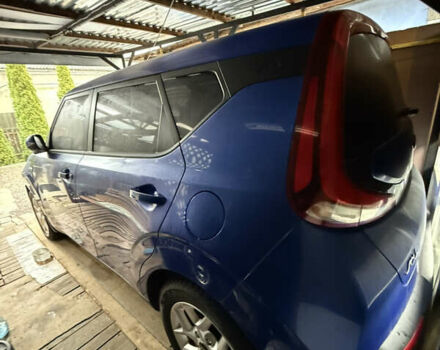 Синий Киа Soul, объемом двигателя 2 л и пробегом 52 тыс. км за 16000 $, фото 4 на Automoto.ua