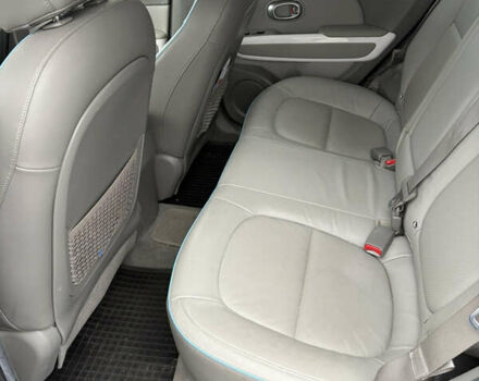 Синий Киа Soul, объемом двигателя 0 л и пробегом 106 тыс. км за 10700 $, фото 8 на Automoto.ua