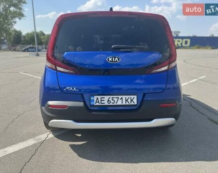 Синій Кіа Soul, об'ємом двигуна 2 л та пробігом 110 тис. км за 15700 $, фото 5 на Automoto.ua