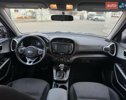 Синий Киа Soul, объемом двигателя 2 л и пробегом 145 тыс. км за 9900 $, фото 24 на Automoto.ua