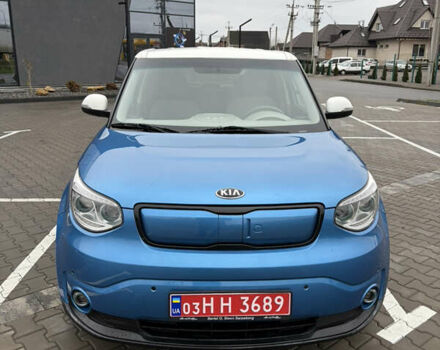 Синий Киа Soul, объемом двигателя 0 л и пробегом 106 тыс. км за 10700 $, фото 1 на Automoto.ua