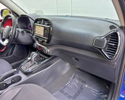 Синий Киа Soul, объемом двигателя 2 л и пробегом 50 тыс. км за 7000 $, фото 7 на Automoto.ua