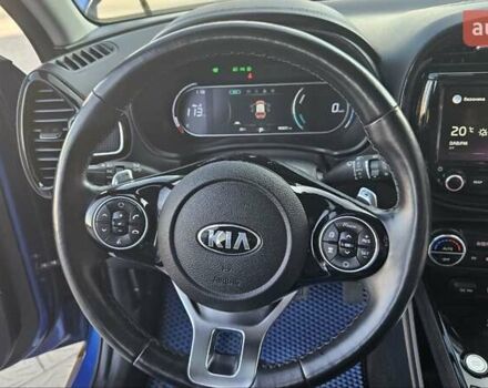 Синий Киа Soul, объемом двигателя 0 л и пробегом 96 тыс. км за 18900 $, фото 46 на Automoto.ua