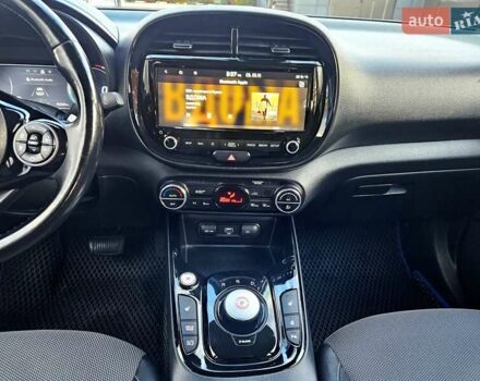 Синий Киа Soul, объемом двигателя 0 л и пробегом 43 тыс. км за 17600 $, фото 20 на Automoto.ua