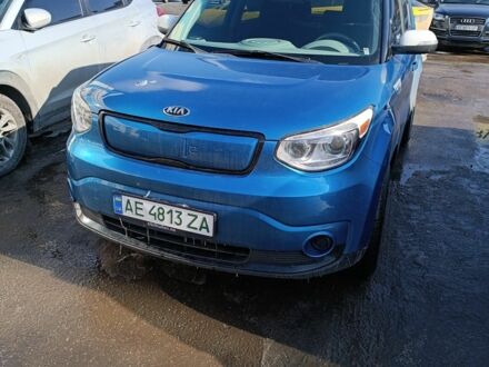 Кіа Soul 2014 у Дніпро (Дніпропетровську) на Automoto.ua Синій Кіа Soul, об'ємом двигуна 0 л та пробігом 93 тис. км за 10800 $, фото 1 на Automoto.ua