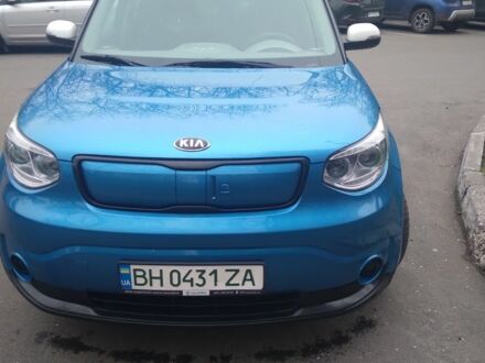 Киа Soul 2015 в Одессе на Automoto.ua Синий Киа Soul, объемом двигателя 0 л и пробегом 182 тыс. км за 5700 $, фото 1 на Automoto.ua