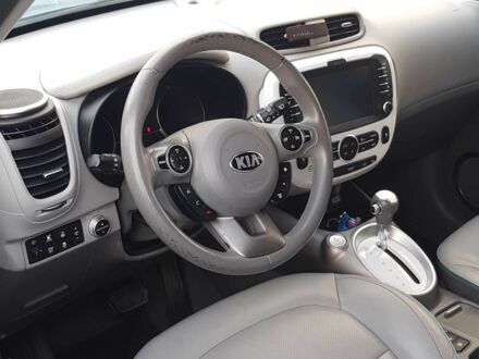 Синий Киа Soul, объемом двигателя 0 л и пробегом 140 тыс. км за 6900 $, фото 1 на Automoto.ua