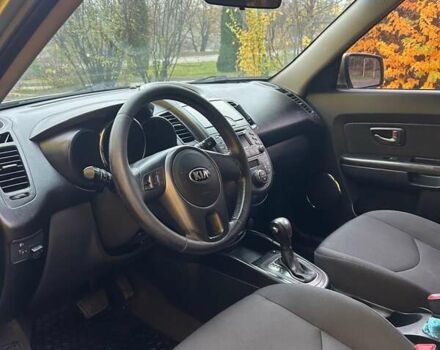 Зеленый Киа Soul, объемом двигателя 1.6 л и пробегом 180 тыс. км за 8200 $, фото 29 на Automoto.ua