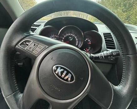 Зеленый Киа Soul, объемом двигателя 1.6 л и пробегом 180 тыс. км за 8200 $, фото 22 на Automoto.ua