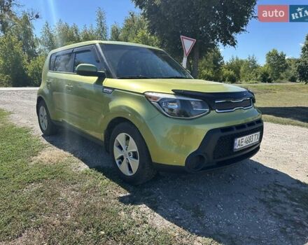 Зелений Кіа Soul, об'ємом двигуна 1.59 л та пробігом 195 тис. км за 9500 $, фото 1 на Automoto.ua