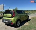 Зелений Кіа Soul, об'ємом двигуна 1.59 л та пробігом 195 тис. км за 9500 $, фото 5 на Automoto.ua
