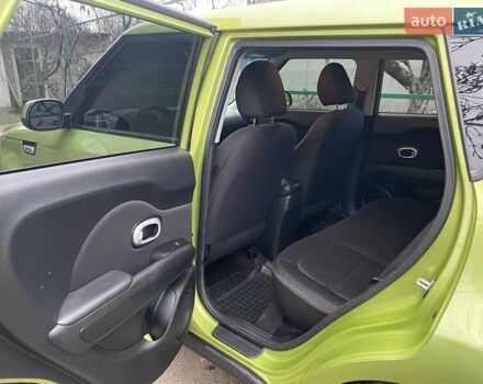Зелений Кіа Soul, об'ємом двигуна 1.6 л та пробігом 130 тис. км за 9200 $, фото 8 на Automoto.ua