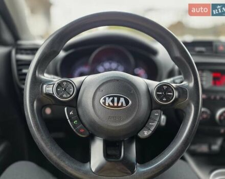 Зеленый Киа Soul, объемом двигателя 1.6 л и пробегом 240 тыс. км за 8800 $, фото 3 на Automoto.ua