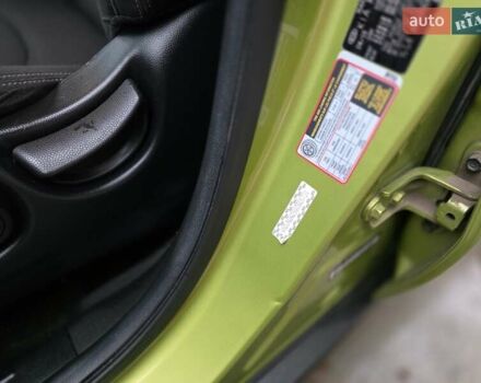 Зелений Кіа Soul, об'ємом двигуна 1.6 л та пробігом 248 тис. км за 7700 $, фото 29 на Automoto.ua