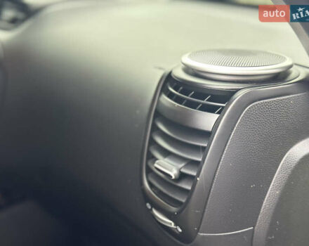 Зеленый Киа Soul, объемом двигателя 1.6 л и пробегом 200 тыс. км за 10200 $, фото 31 на Automoto.ua