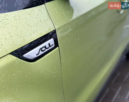 Зеленый Киа Soul, объемом двигателя 1.6 л и пробегом 200 тыс. км за 10200 $, фото 13 на Automoto.ua
