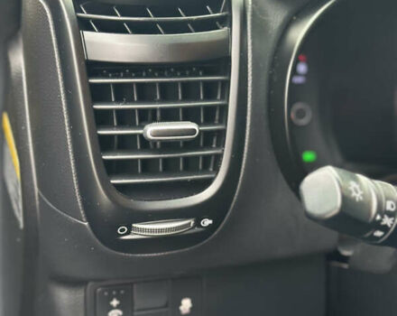 Зеленый Киа Soul, объемом двигателя 1.6 л и пробегом 200 тыс. км за 10200 $, фото 27 на Automoto.ua