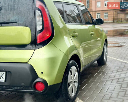 Зеленый Киа Soul, объемом двигателя 1.6 л и пробегом 200 тыс. км за 10200 $, фото 10 на Automoto.ua