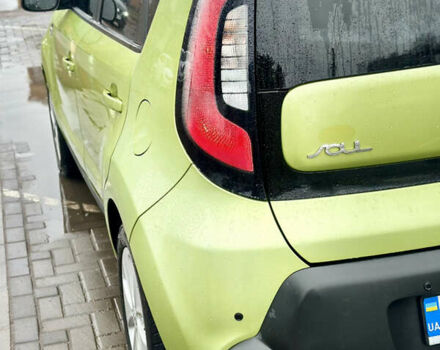 Зеленый Киа Soul, объемом двигателя 1.6 л и пробегом 200 тыс. км за 10200 $, фото 16 на Automoto.ua