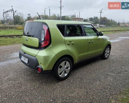 Зеленый Киа Soul, объемом двигателя 1.6 л и пробегом 240 тыс. км за 8800 $, фото 15 на Automoto.ua