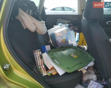 Зелений Кіа Soul, об'ємом двигуна 1.6 л та пробігом 89 тис. км за 3000 $, фото 9 на Automoto.ua