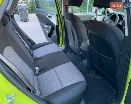 Зеленый Киа Soul, объемом двигателя 0 л и пробегом 36 тыс. км за 17400 $, фото 11 на Automoto.ua