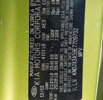Зеленый Киа Soul, объемом двигателя 2 л и пробегом 74 тыс. км за 1800 $, фото 11 на Automoto.ua