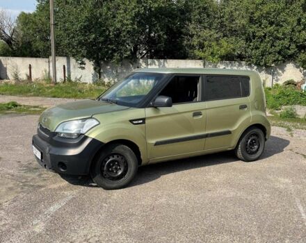 Зеленый Киа Soul, объемом двигателя 1.6 л и пробегом 280 тыс. км за 4200 $, фото 1 на Automoto.ua