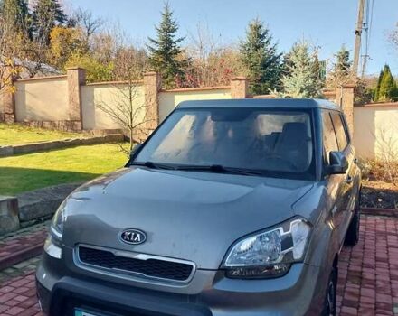 Зелений Кіа Soul, об'ємом двигуна 1.59 л та пробігом 44 тис. км за 10000 $, фото 1 на Automoto.ua