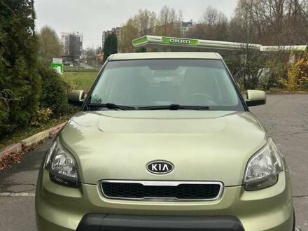 Зеленый Киа Soul, объемом двигателя 1.6 л и пробегом 180 тыс. км за 8200 $, фото 1 на Automoto.ua