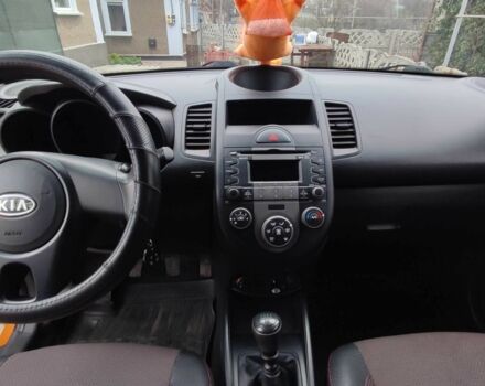 Помаранчевий Кіа Soul, об'ємом двигуна 1.6 л та пробігом 172 тис. км за 6900 $, фото 2 на Automoto.ua