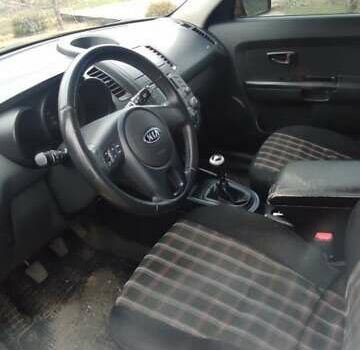 Помаранчевий Кіа Soul, об'ємом двигуна 1.59 л та пробігом 216 тис. км за 6000 $, фото 4 на Automoto.ua