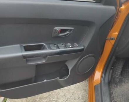 Помаранчевий Кіа Soul, об'ємом двигуна 1.59 л та пробігом 216 тис. км за 6000 $, фото 5 на Automoto.ua